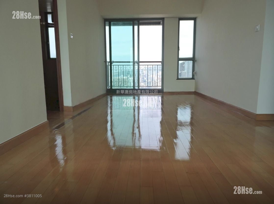 No.2 Park Road Rental 3 Bedrooms , 2 Bathrooms 905 ft²