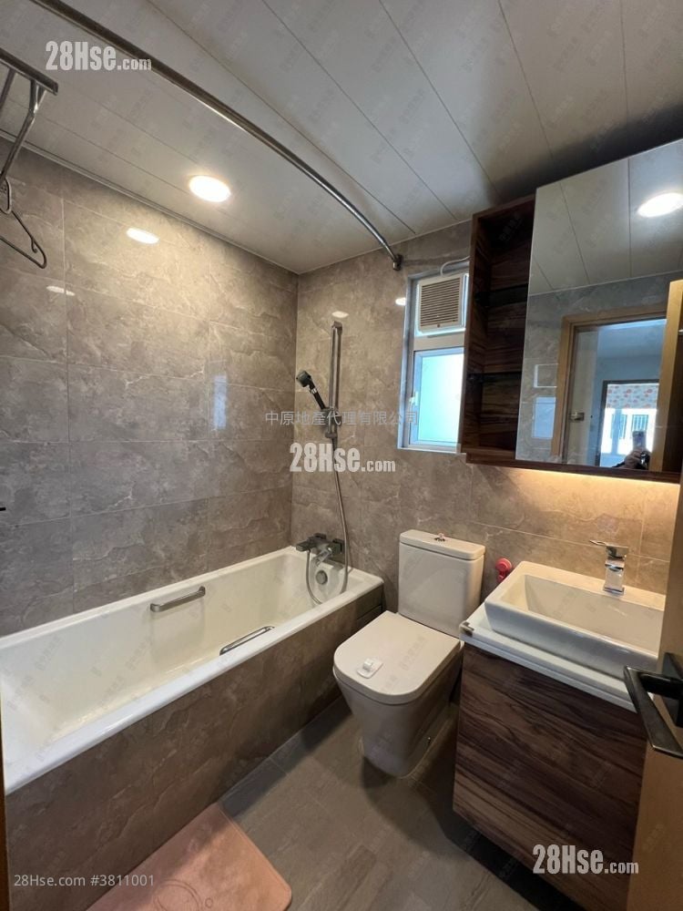 錦繡花園 租盤 3 房 , 2 浴室 848 平方呎