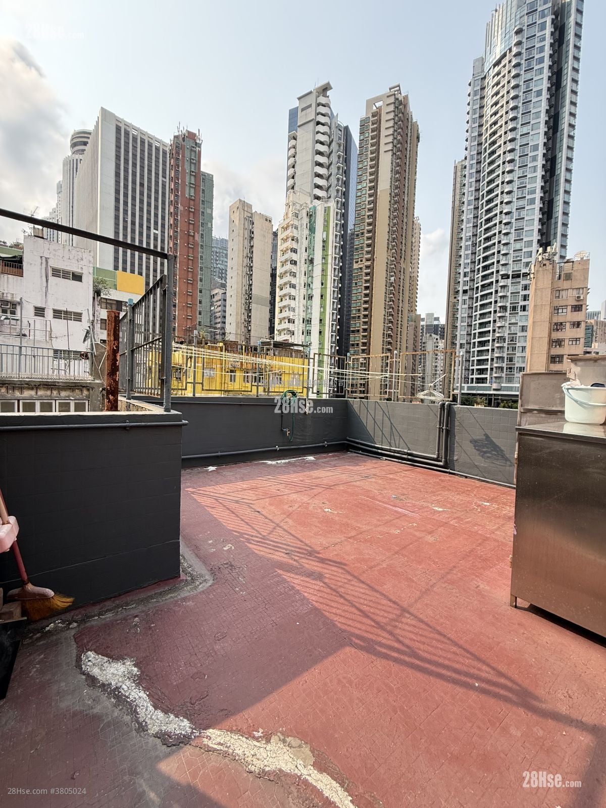 新城樓 售盤 1 房 , 1 浴室 318 平方呎