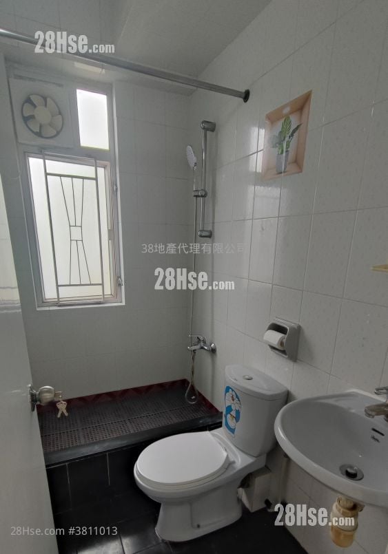 利德昌大廈 售盤 2 房 , 1 浴室 375 平方呎