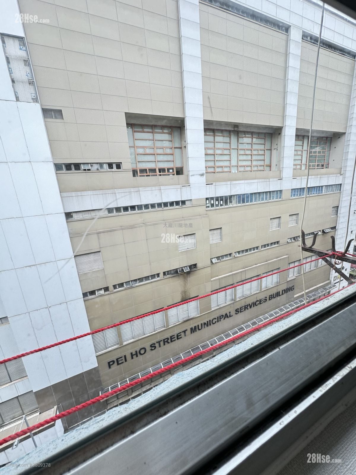 唐樓 租盤 220 平方呎