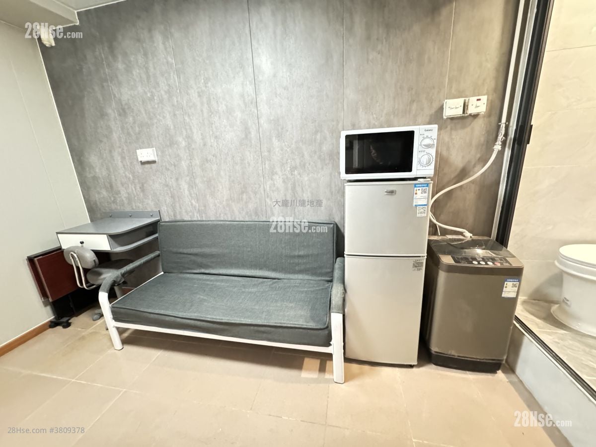 唐樓 租盤 220 平方呎