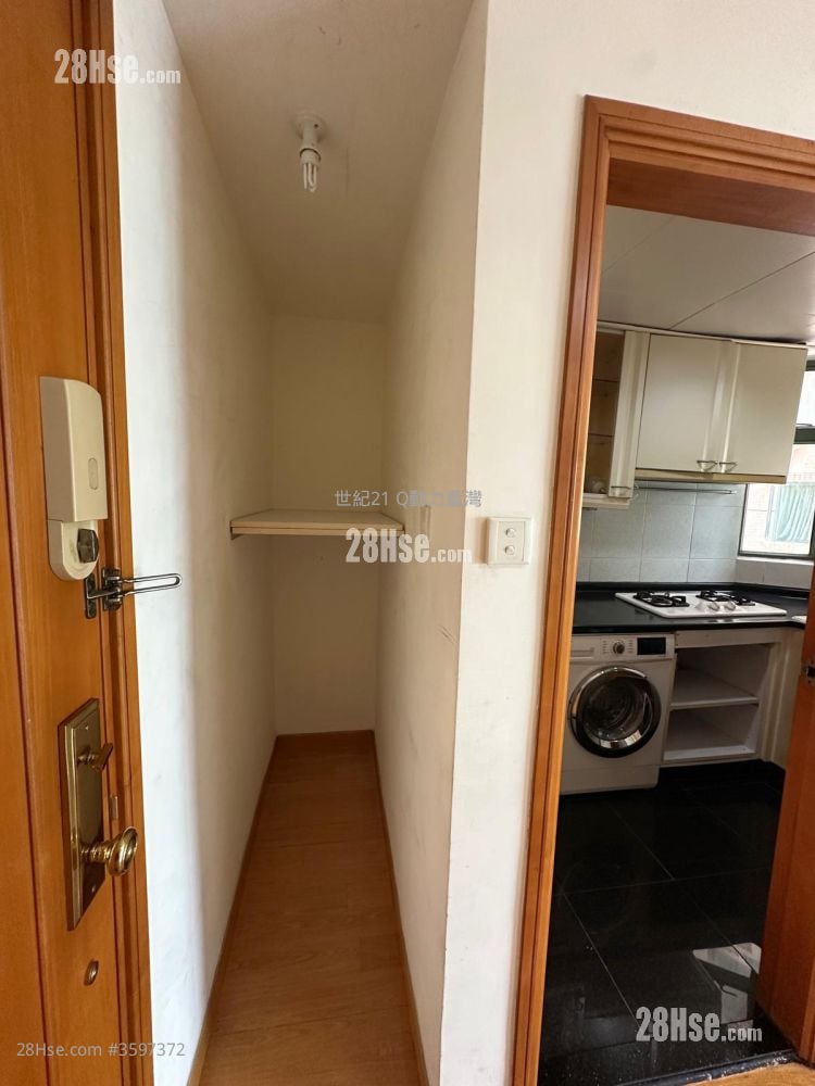 蓝湾半岛 租盘 1 房 , 1 浴室 323 平方尺