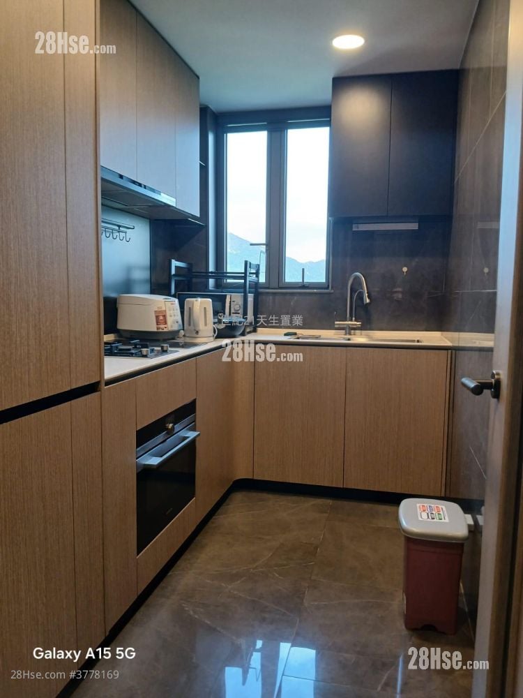 上源 租盘 3 房 , 2 浴室 781 平方尺