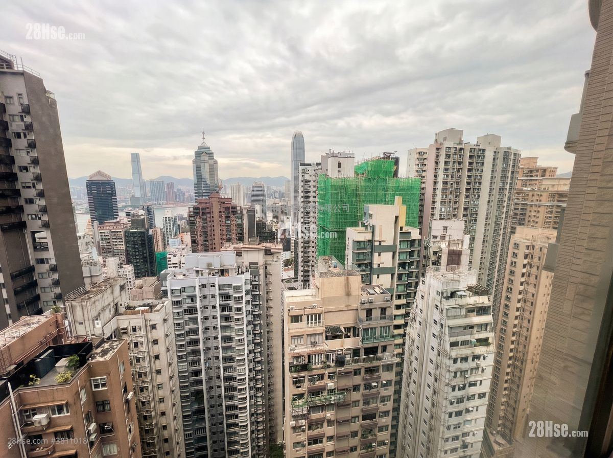 罗便臣道31号 租盘 4 房 , 3 浴室 1,986 平方尺