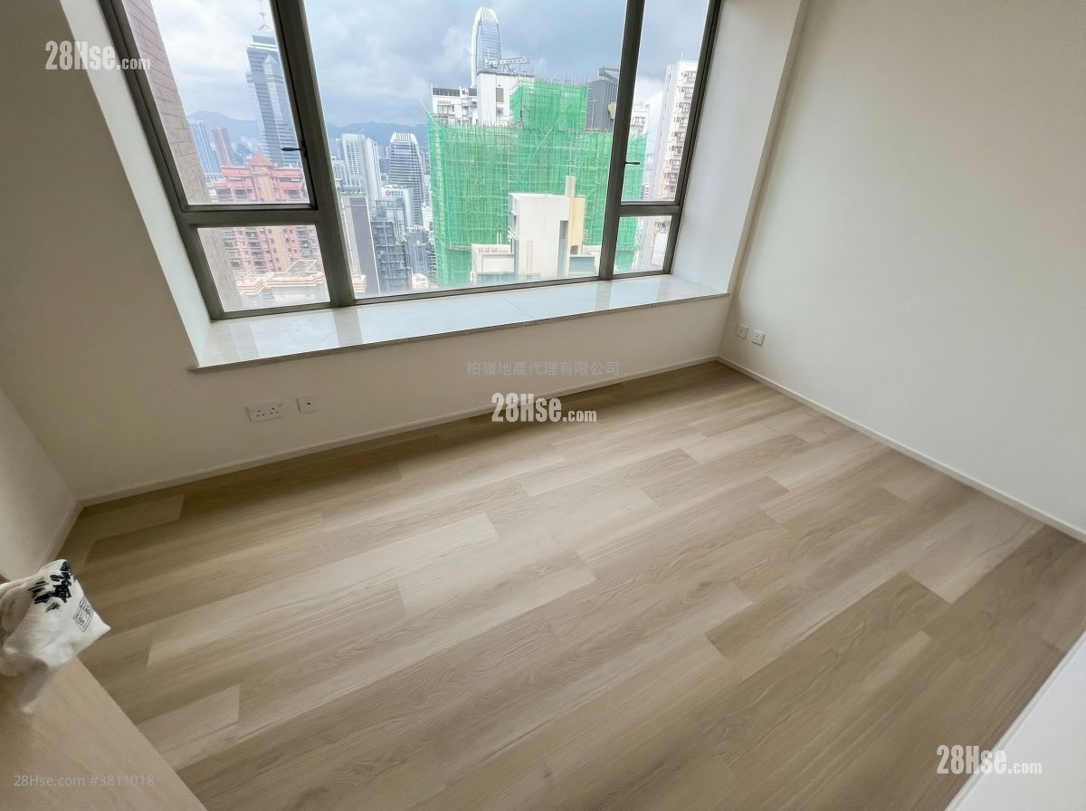 罗便臣道31号 租盘 4 房 , 3 浴室 1,986 平方尺