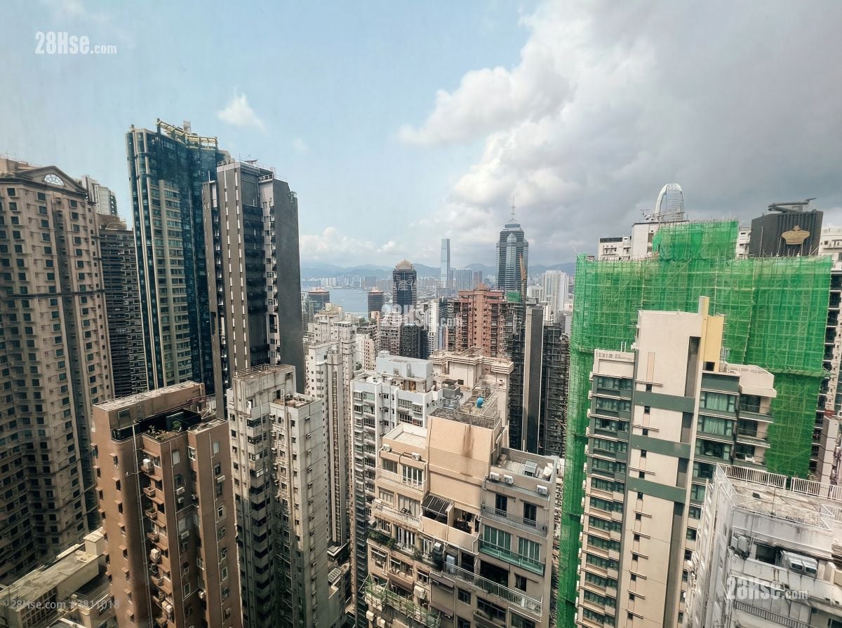 罗便臣道31号 租盘 4 房 , 3 浴室 1,986 平方尺