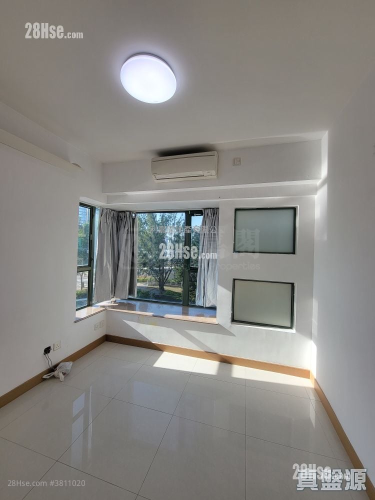 Park Avenue Sell 3 Bedrooms , 3 Bathrooms 1,013 ft²