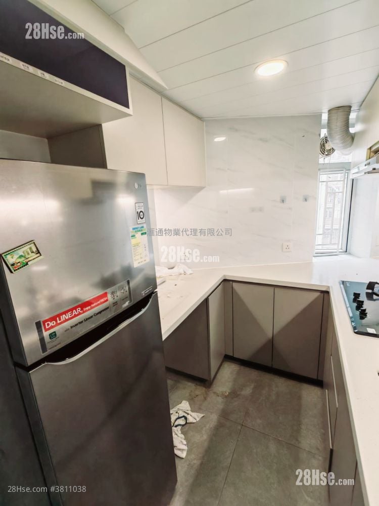 康翠台 售盘 3 房 646 平方尺