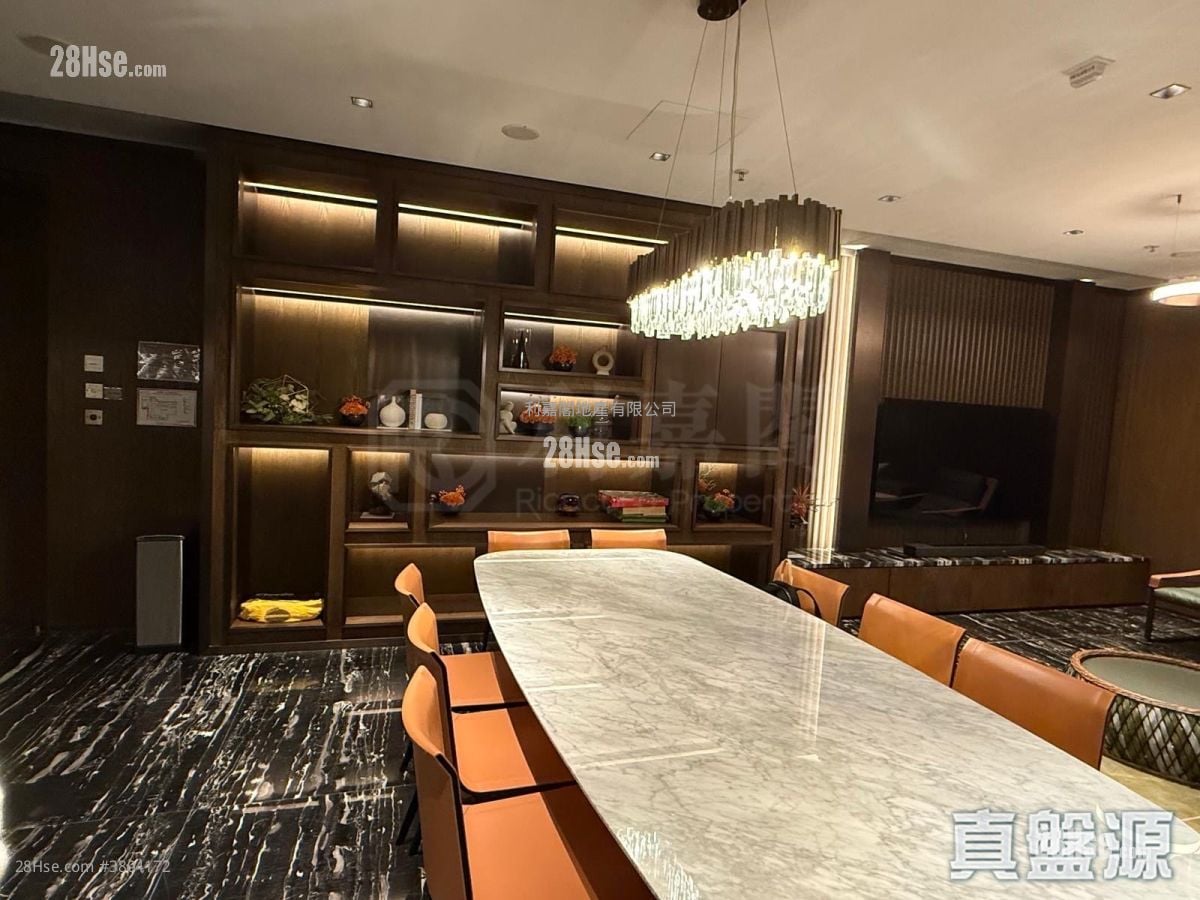 #Lyos Sell 3 Bedrooms 789 ft²