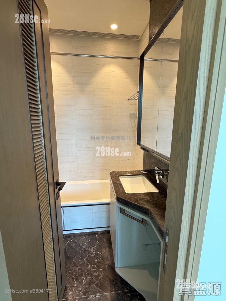 #Lyos Sell 3 Bedrooms 789 ft²