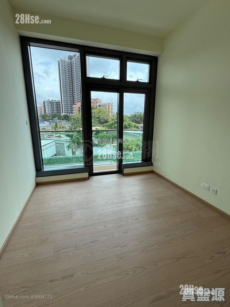 #Lyos Sell 3 Bedrooms 789 ft²