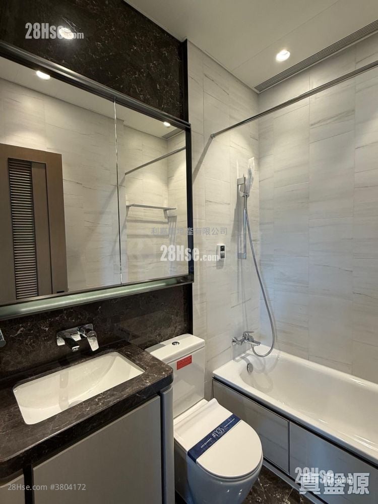 #Lyos Sell 3 Bedrooms 789 ft²