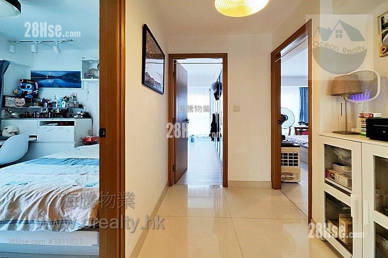 Village House Sell 3 Bedrooms , 3 Bathrooms 1,400 ft²