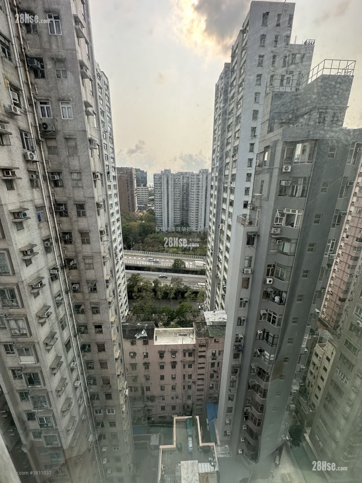 顺安大厦 租盘 1 房 , 1 浴室 321 平方尺