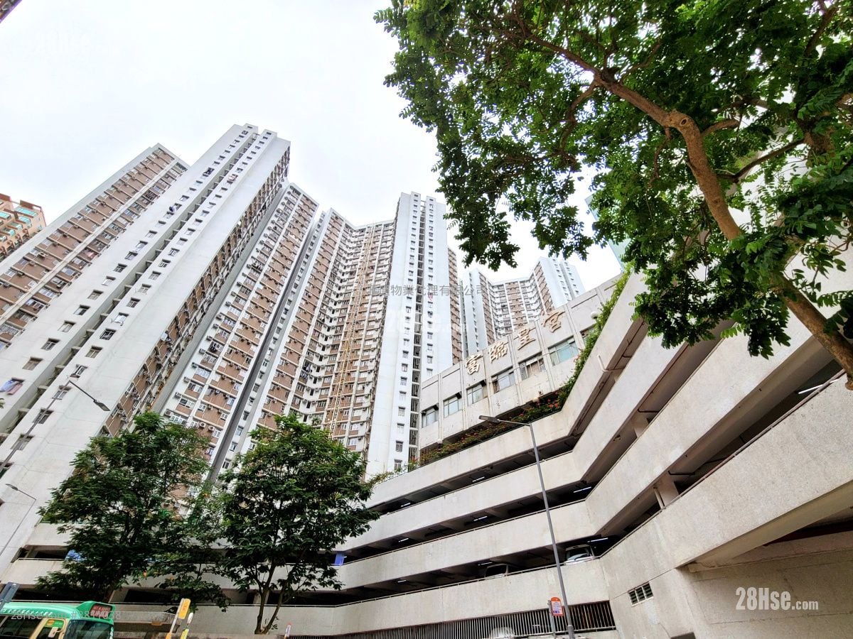 康翠台 售盘 3 房 646 平方尺