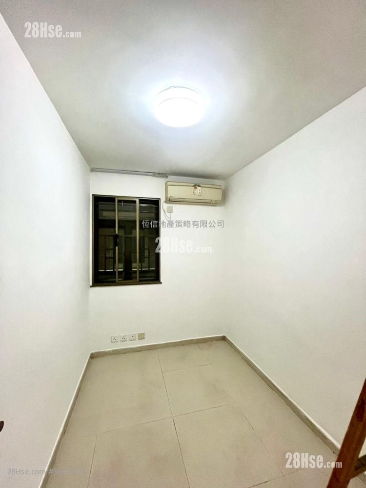 村屋 租盘 3 房 , 1 浴室 630 平方尺