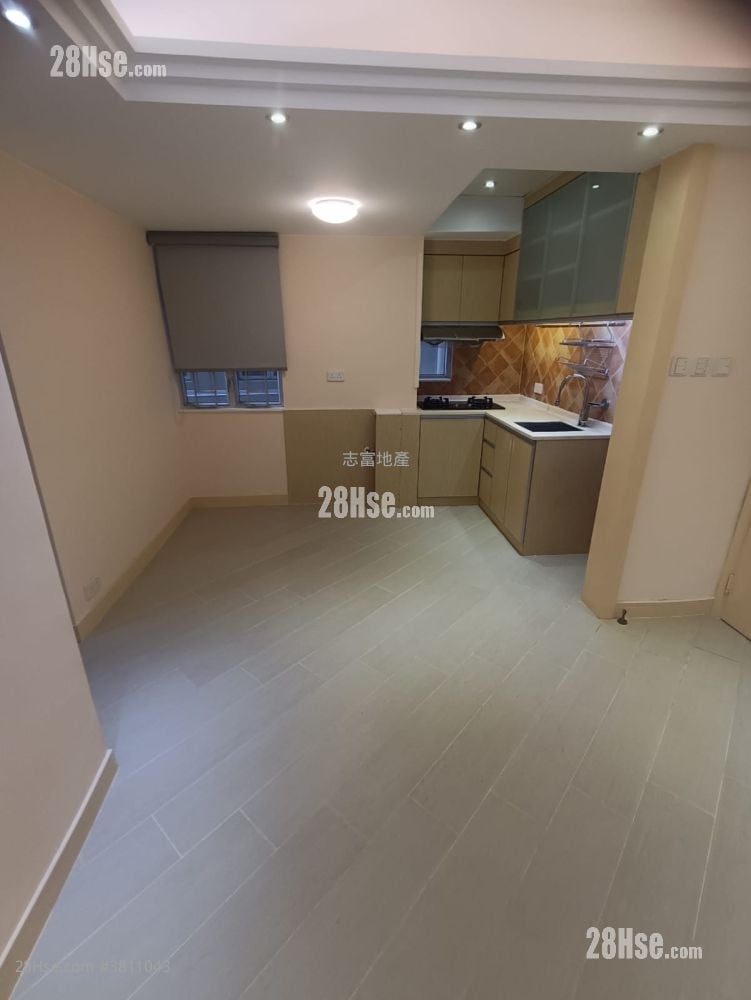 Fair Way Garden Sell 2 Bedrooms , 1 Bathroom 352 ft²