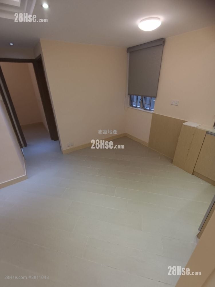 Fair Way Garden Sell 2 Bedrooms , 1 Bathroom 352 ft²