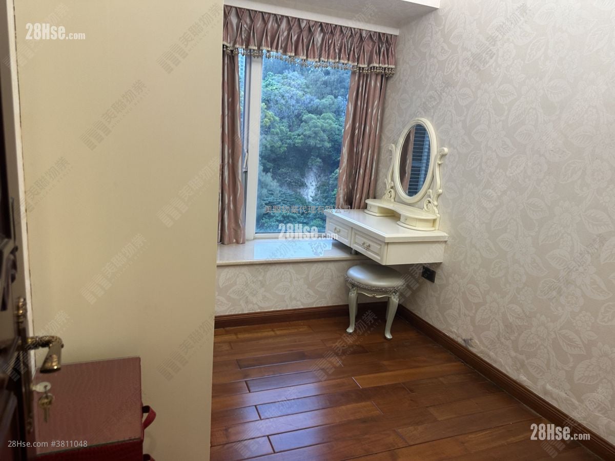 One Beacon Hill Sell 3 Bedrooms , 2 Bathrooms 1,084 ft²