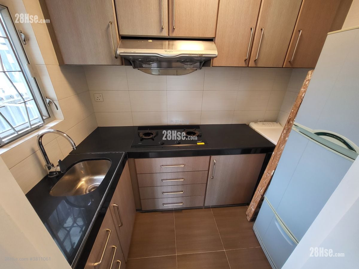 厨房: 沙田第一城 租盘 3 房 , 1 浴室 451 平方尺
