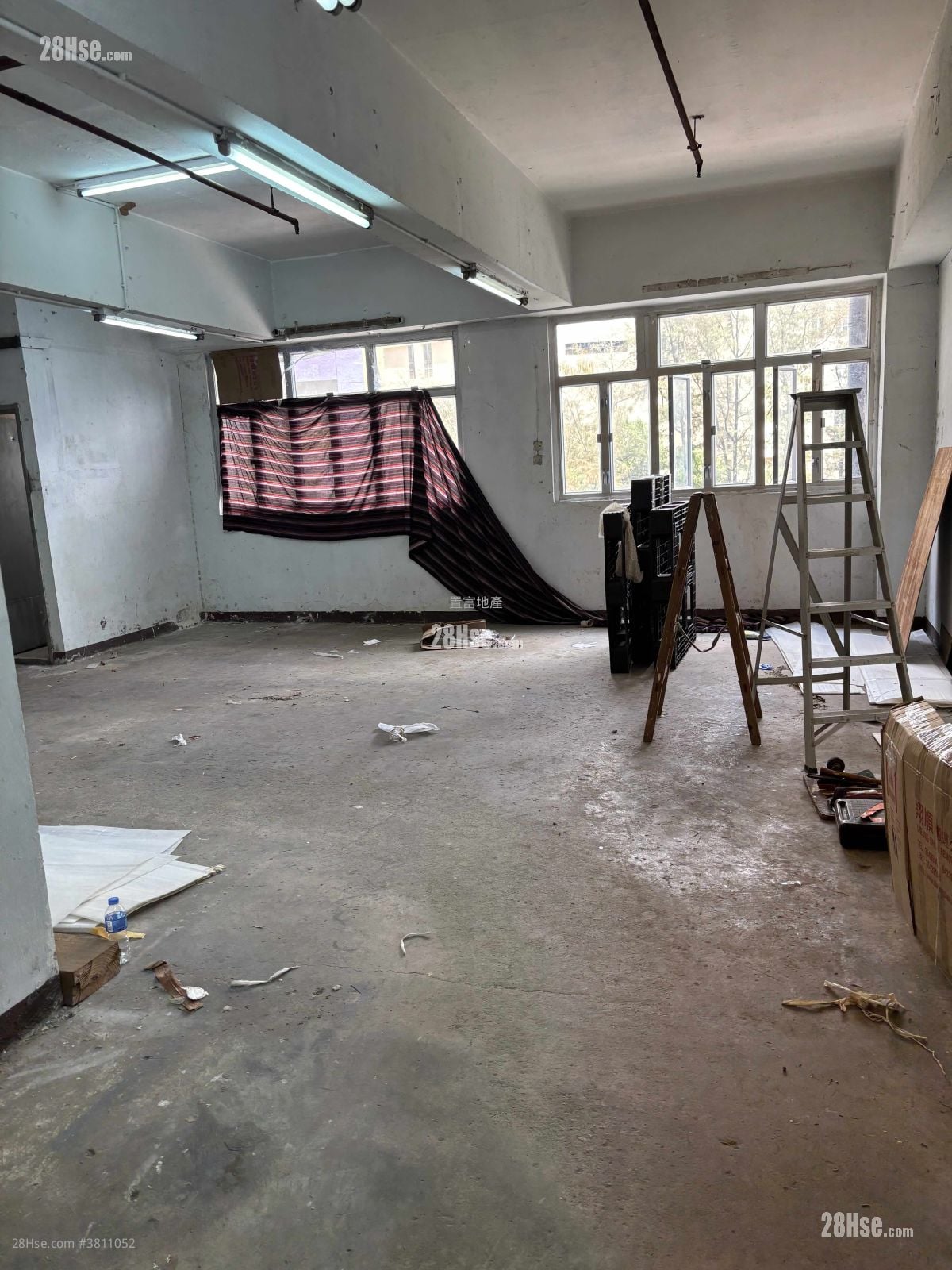 Gold Way Industrial Centre Rental Studio , 1 Toilet