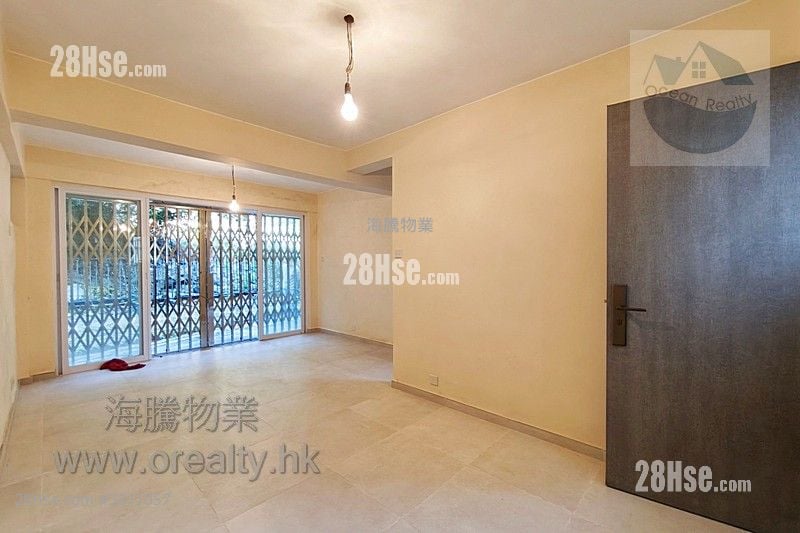 村屋 售盘 3 房 , 1 浴室 700 平方尺