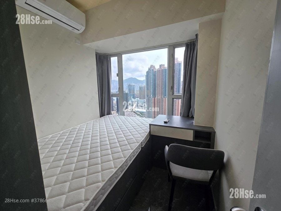 Metro Harbour View Rental 2 Bedrooms , 1 Bathroom 371 ft²
