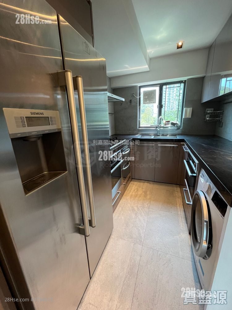 宝马山花园 售盘 3 房 , 2 浴室 845 平方尺