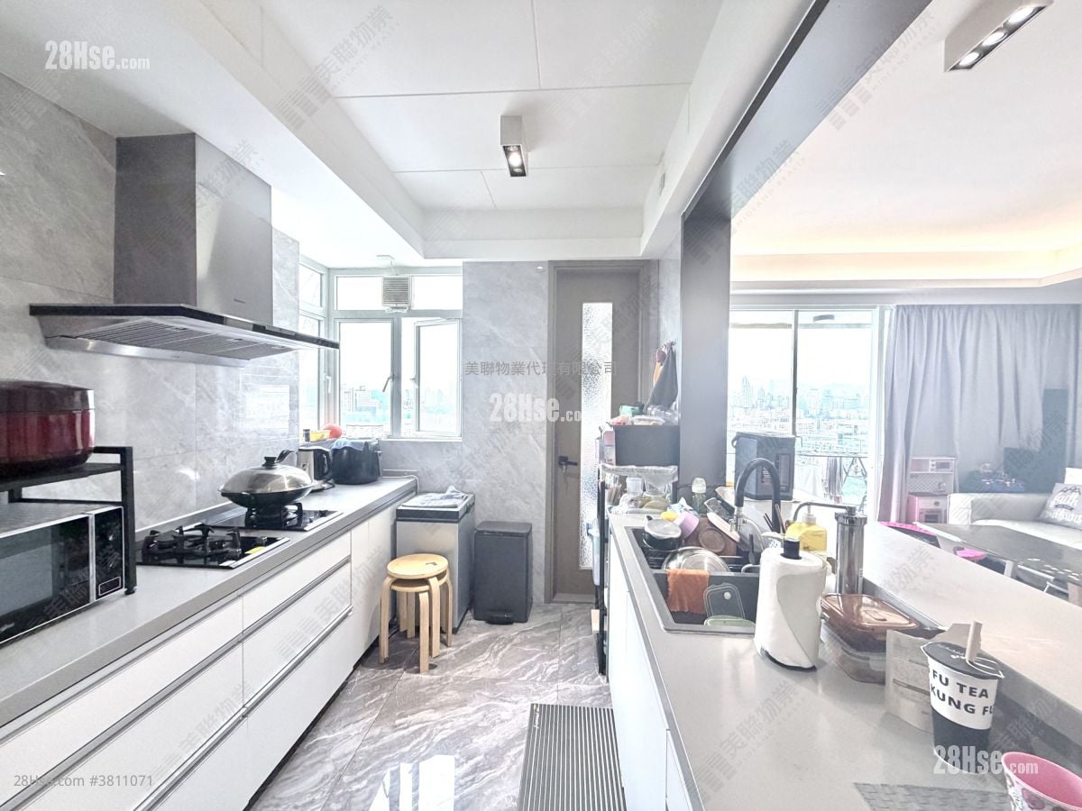 One Beacon Hill Sell 3 Bedrooms , 2 Bathrooms 1,101 ft²