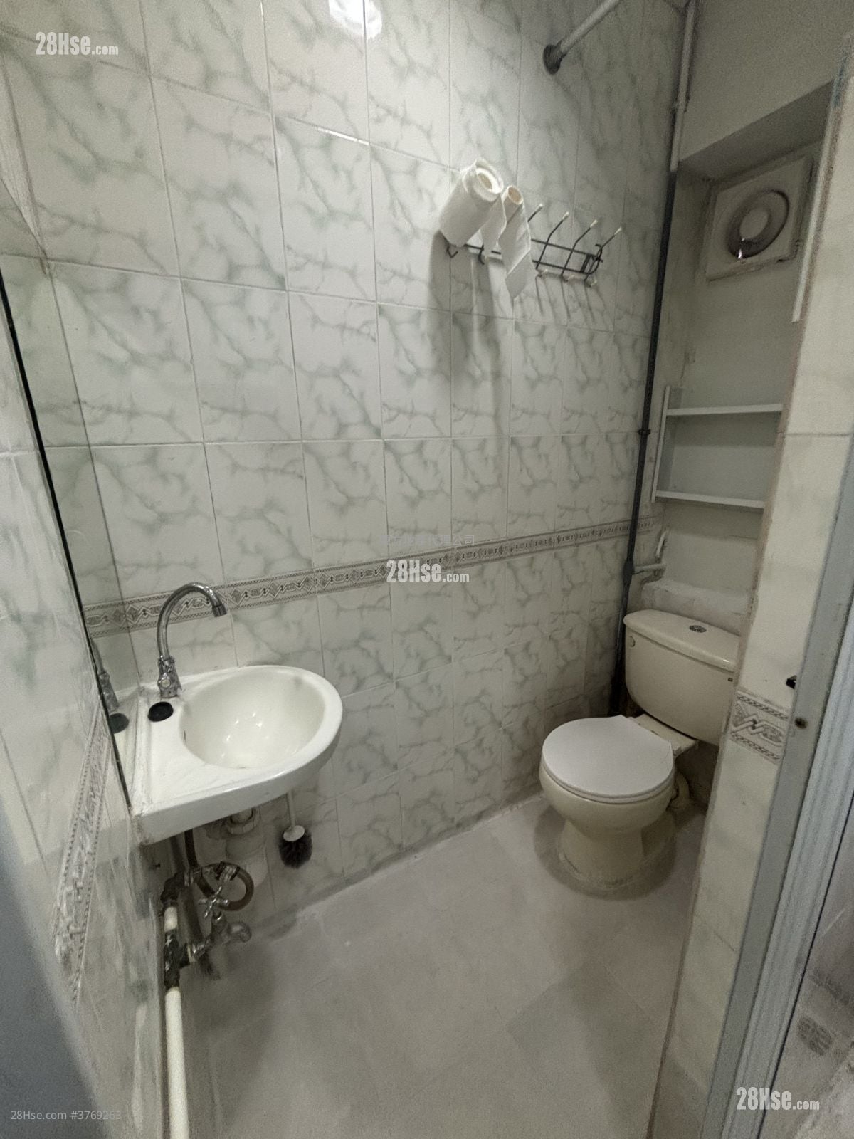 Kiu Yu Mansion Rental Studio , 1 Bathroom 160 ft²