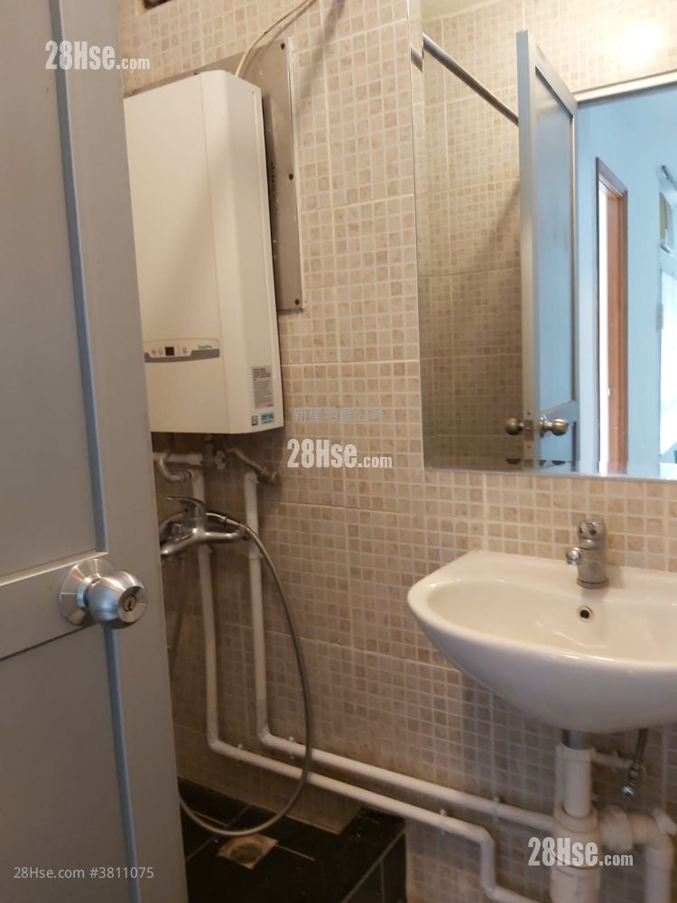 華明邨 租盤 2 房 , 1 浴室 443 平方呎