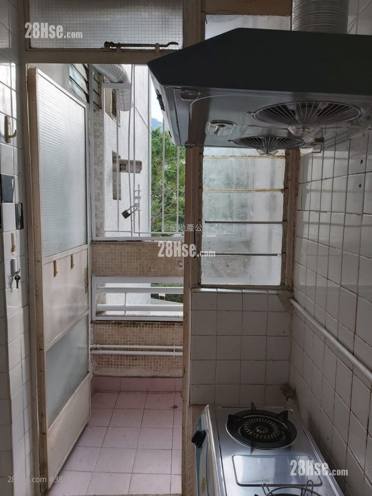 華明邨 租盤 2 房 , 1 浴室 443 平方呎