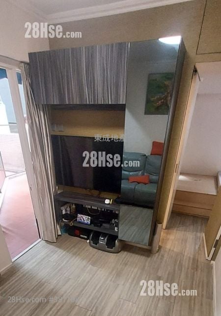 Siu Fung Court Sell 1 Bedroom , 1 Bathroom 262 ft²