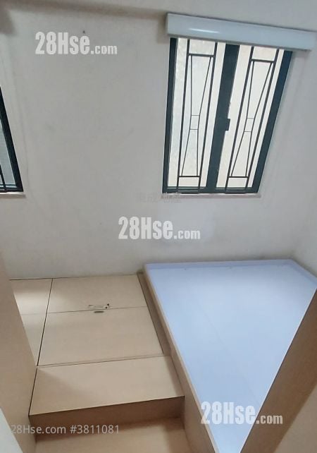 Siu Fung Court Sell 1 Bedroom , 1 Bathroom 262 ft²