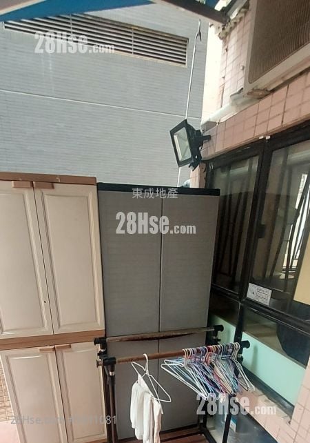 Siu Fung Court Sell 1 Bedroom , 1 Bathroom 262 ft²