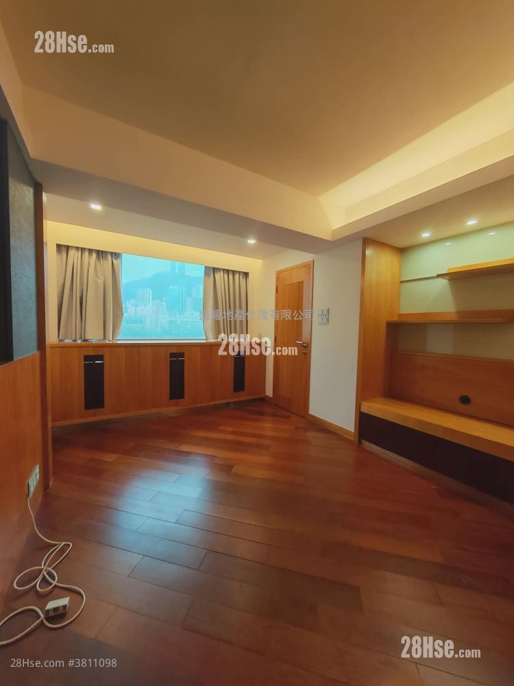 Yee Hing Building Rental 2 Bedrooms , 2 Bathrooms 1,074 ft²