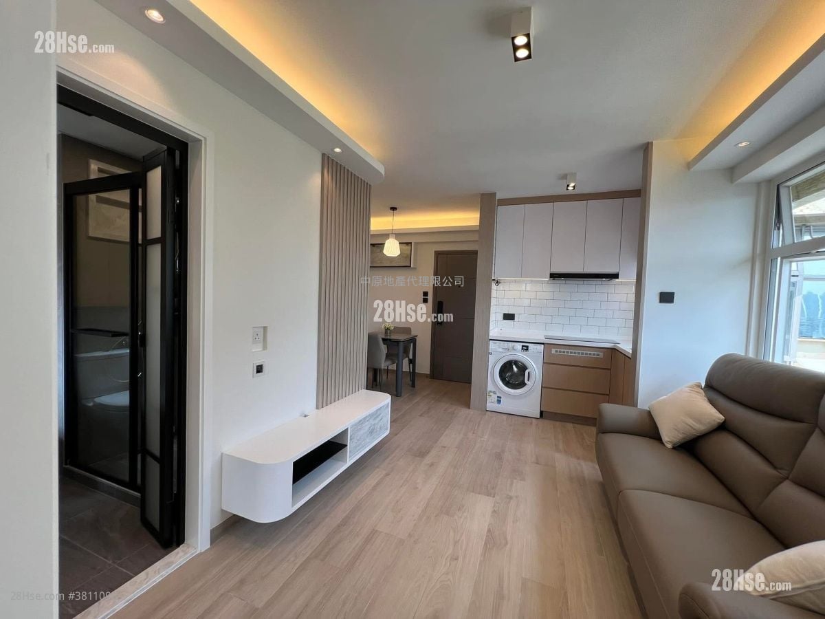 Waldorf Garden Sell 2 Bedrooms 412 ft²