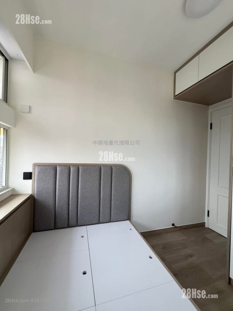 Waldorf Garden Sell 2 Bedrooms 412 ft²