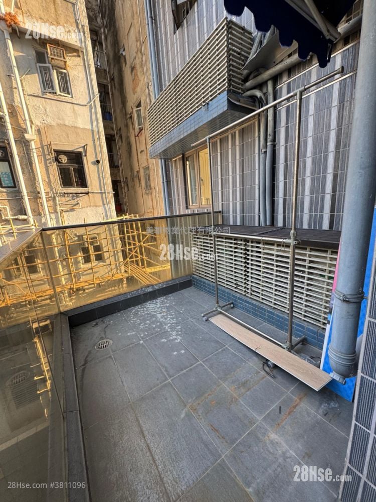 Residence 228 Sell 3 Bedrooms 543 ft²