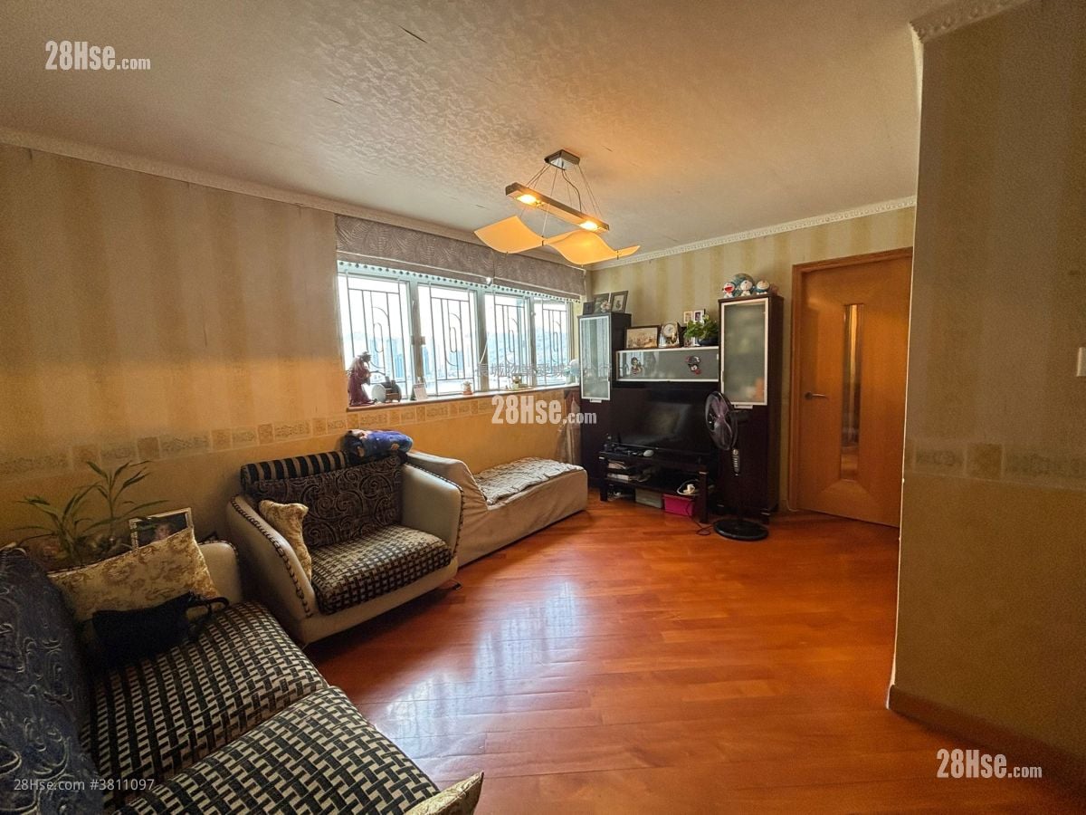 Aldrich Garden Sell 592 ft²