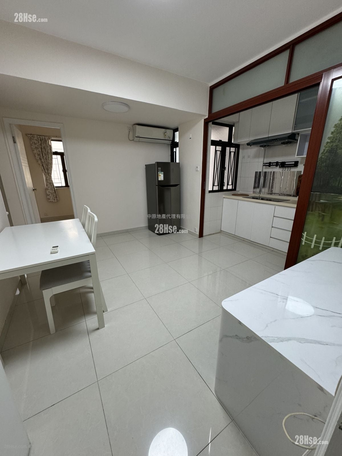 珠城大厦 售盘 2 房 , 3 浴室 424 平方尺