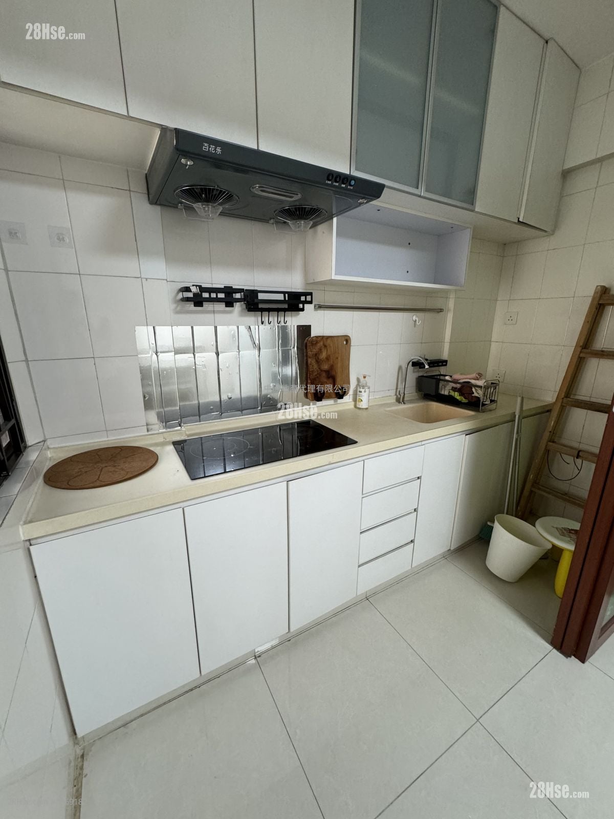 珠城大厦 售盘 2 房 , 3 浴室 424 平方尺