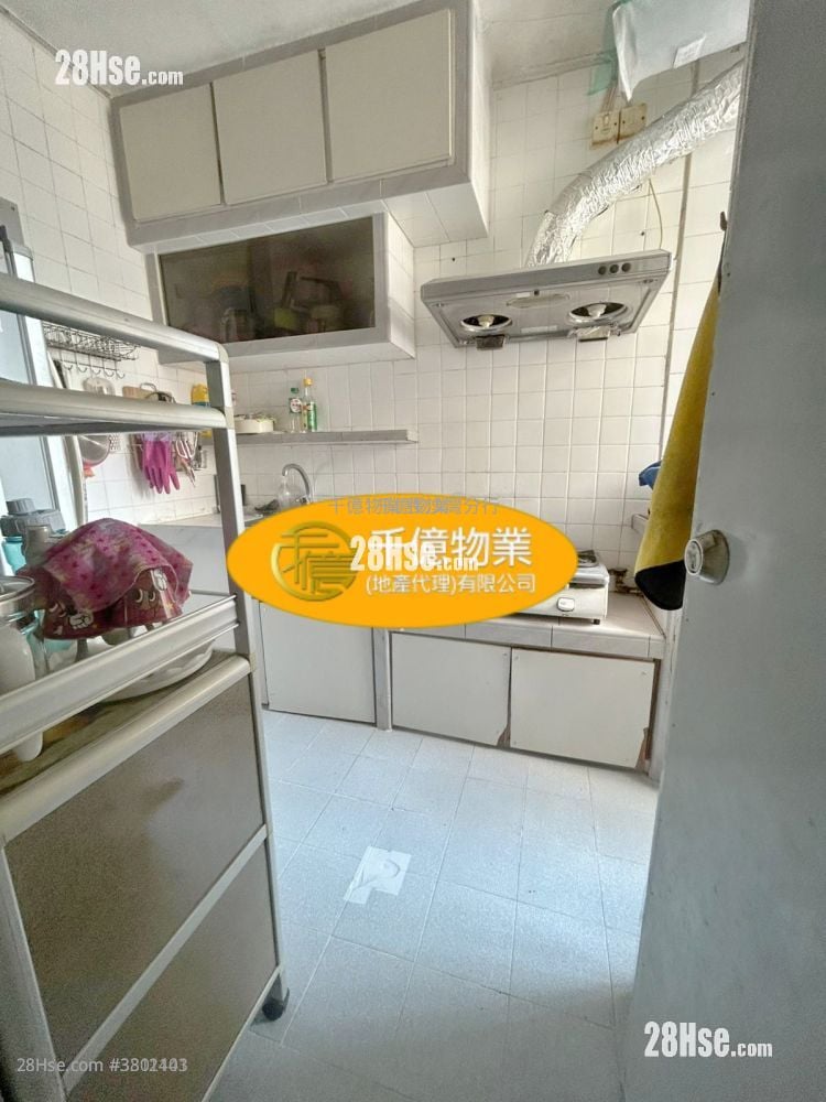 富亨邨 售盘 3 房 488 平方尺