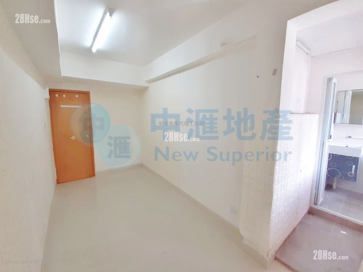 韶興大廈 售盤 5+ 房 , 5+ 浴室 670 平方呎