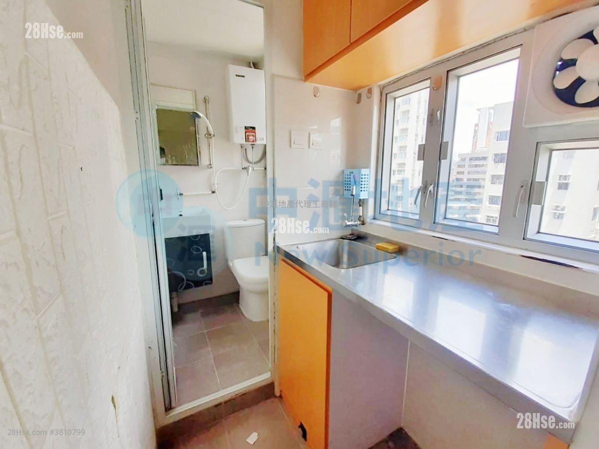 韶興大廈 售盤 5+ 房 , 5+ 浴室 670 平方呎