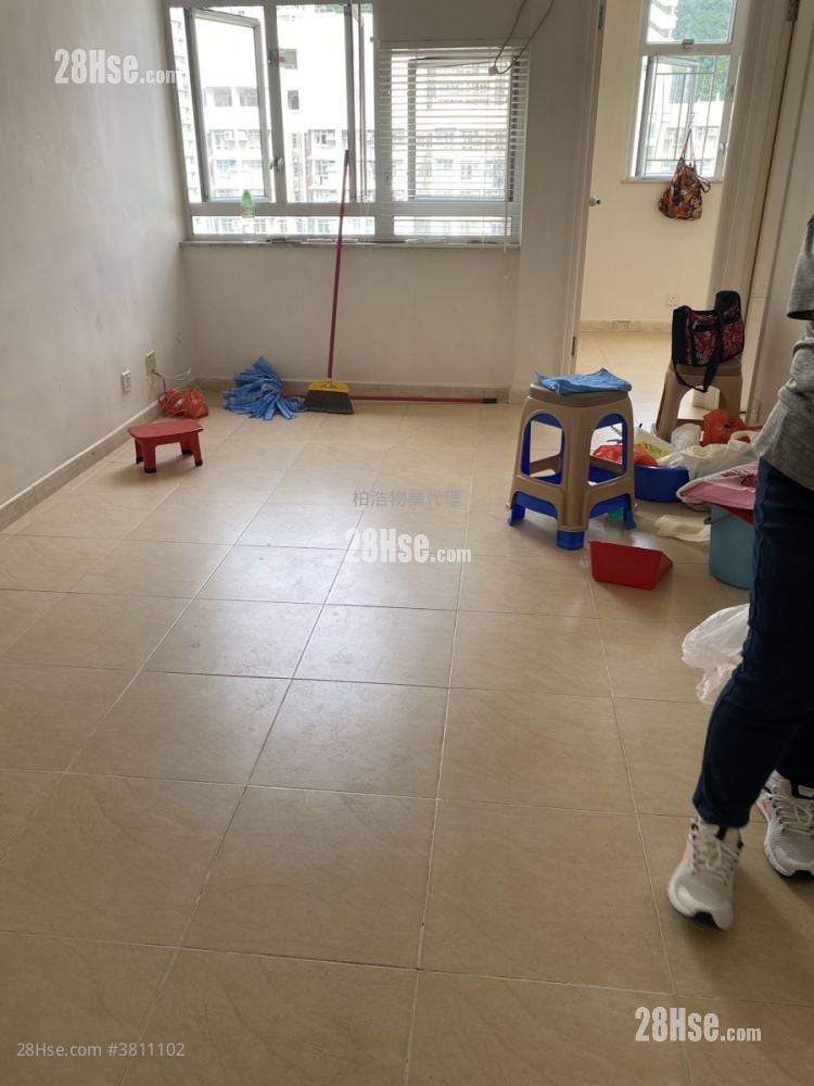 秀怡閣 租盤 2 房 , 1 浴室 357 平方呎