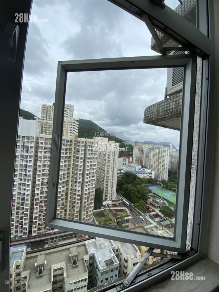 秀怡閣 租盤 2 房 , 1 浴室 357 平方呎