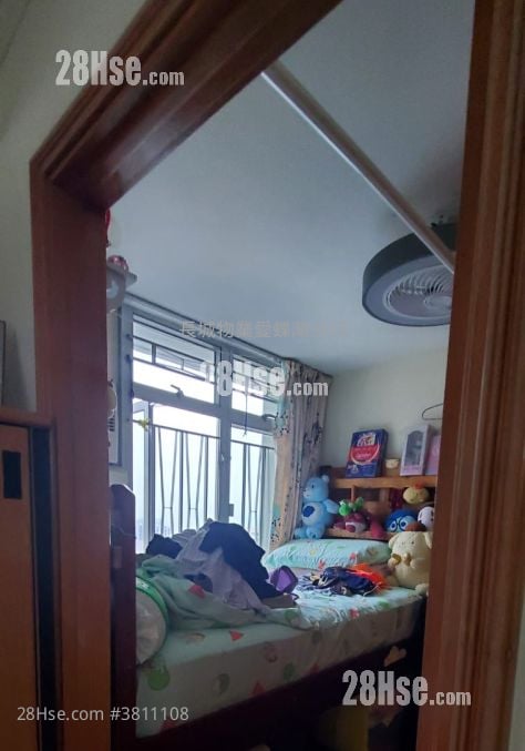 Tung Yan Court Sell 530 ft²