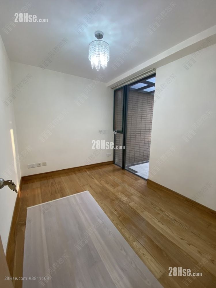 翠峰 售盘 3 房 968 平方尺